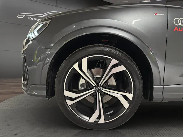 Audi Q3 35 TFSI S line Attraction S-tronic