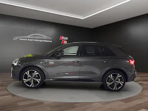 Audi Q3 35 TFSI S line Attraction S-tronic