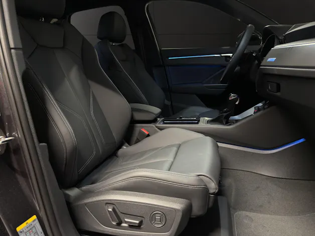 Audi Q3 35 TFSI S line Attraction S-tronic