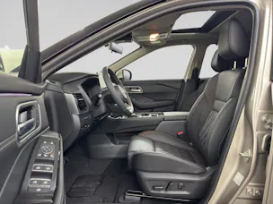 Nissan X-Trail 1.5 VC-T e-Power 4WD 7 Sitze Tekna+