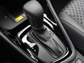 Vehicle image TOYOTA Yaris 1.5 VVT-i HSD Premium