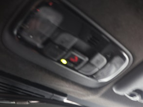 Vehicle image TOYOTA Yaris 1.5 VVT-i HSD Premium