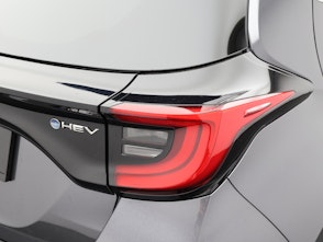 Vehicle image TOYOTA Yaris 1.5 VVT-i HSD Trend