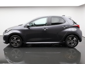 Vehicle image TOYOTA Yaris 1.5 VVT-i HSD Trend