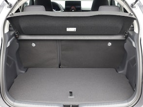 Vehicle image TOYOTA Yaris 1.5 VVT-i HSD Trend