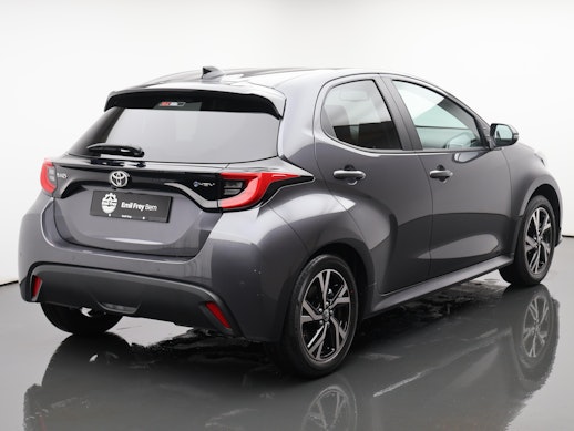 TOYOTA Yaris 1.5 VVT-i HSD Trend 2