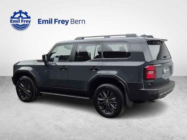 Vehicle image TOYOTA LANDCRUISER