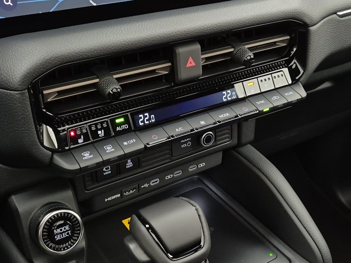 Vehicle image TOYOTA LANDCRUISER