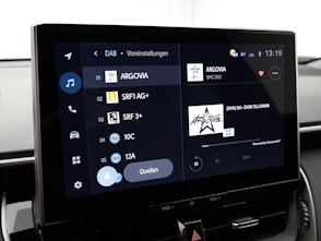 Vehicle image TOYOTA Corolla Cross 2.0 HSD Trend