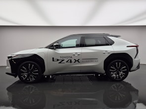 Vehicle image TOYOTA bZ4X Premium AWD
