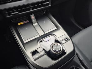 Vehicle image TOYOTA bZ4X Premium AWD