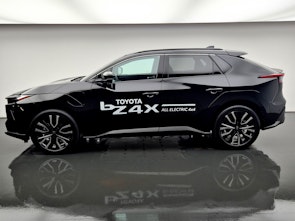 Vehicle image TOYOTA bZ4X Premium AWD