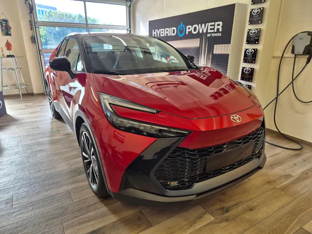 Toyota C-HR 2.0 HEV Style 4x4