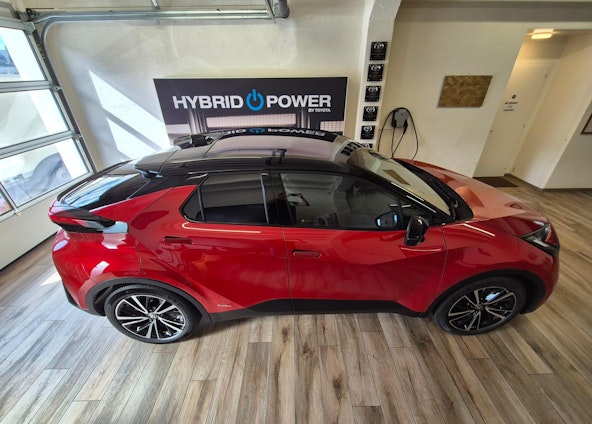 Vehicle image 3 Vehicle image 3