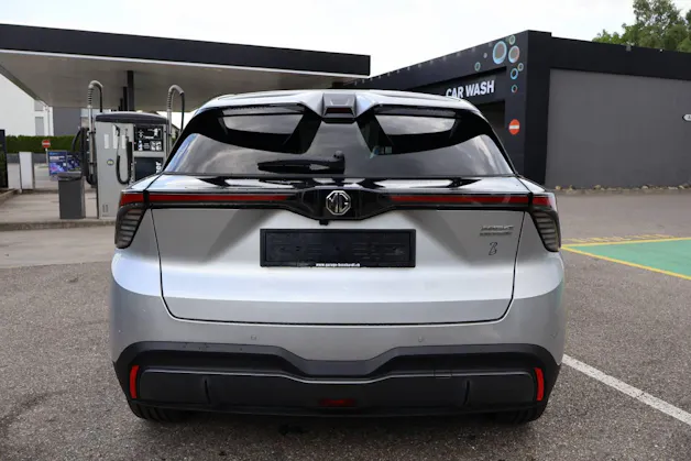 MG 4 77kWh Trophy Extended Range