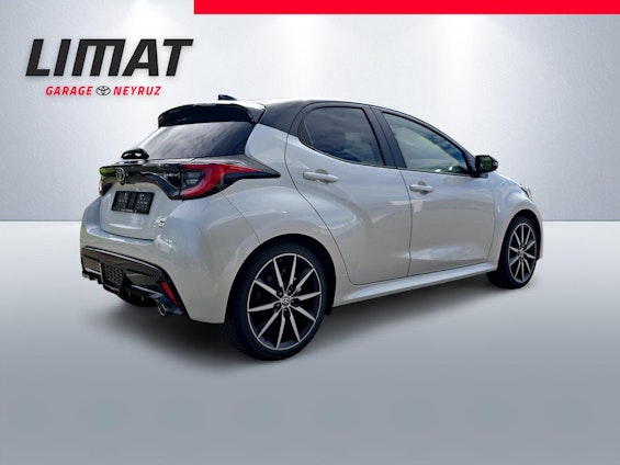 Vehicle image 5 Vehicle image 5