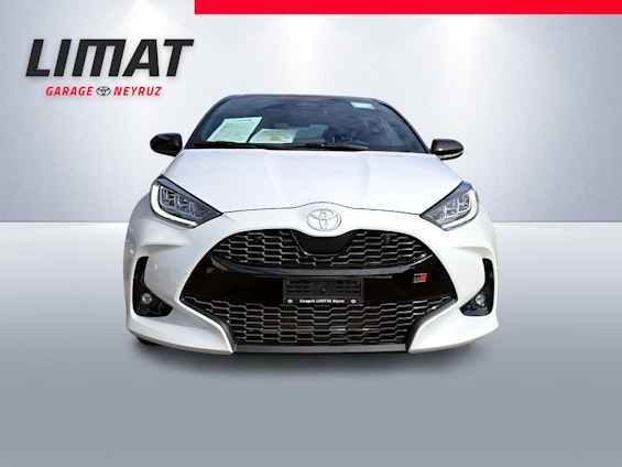 Vehicle image 8 Vehicle image 8