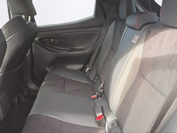 Vehicle image 13 Vehicle image 13