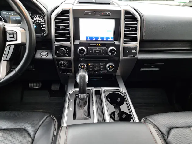 FORD F-Pickup F-150 3.0-V6 POWER STROKE DIESEL PLATINUM SUPER-CREW AUTOMAT 4x4