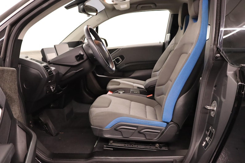 Vehicle image BMW i3