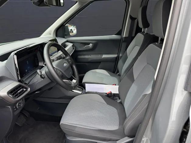 FORD Tourneo Courier 1.0i EcoBoost 125 PS Titanium AUTOMAT