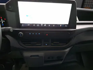 FORD E-Transit Custom Van 320 L1 218 PS Trend (bis 150km/h)