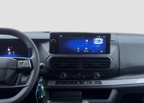 Vehicle image 14 Vehicle image 14