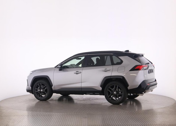 Vehicle image 9 Vehicle image 9