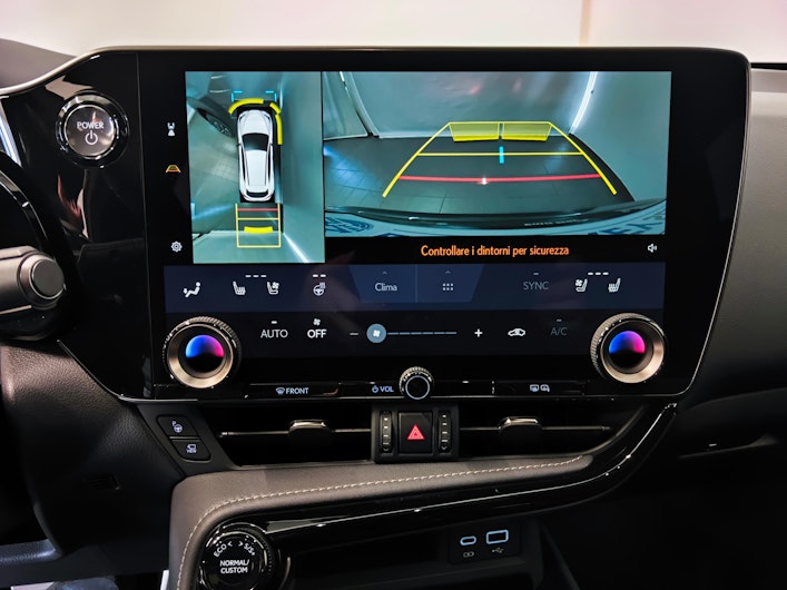 Vehicle image LEXUS NX