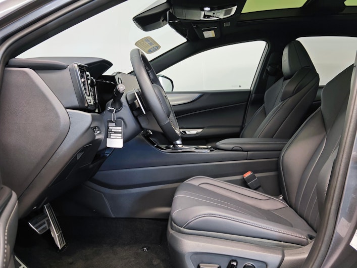 Vehicle image LEXUS NX