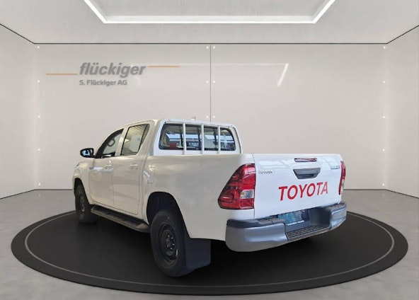 Vehicle image 6 Vehicle image 6