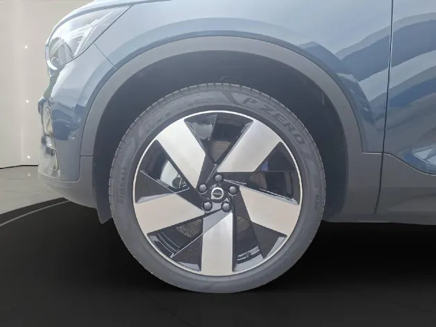 Volvo EX40 Twin Performance Ultra AWD