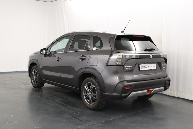 image du véhicule SUZUKI S-CROSS