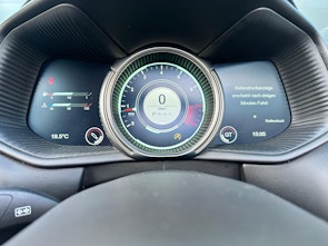 Vehicle image ASTON MARTIN DB11 Volante 4.0 V8 Bi-Turbo