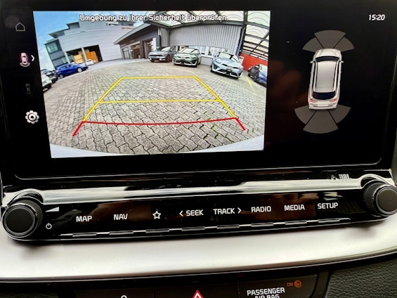 Vehicle image 3 Vehicle image 3