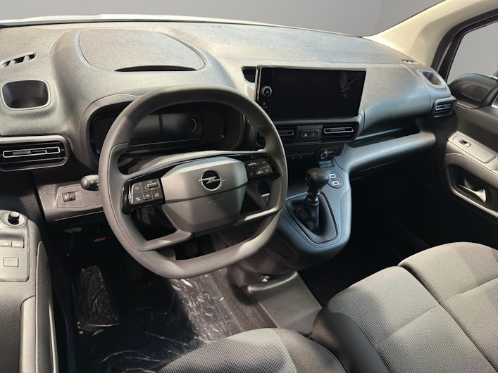 Vehicle image OPEL COMBO