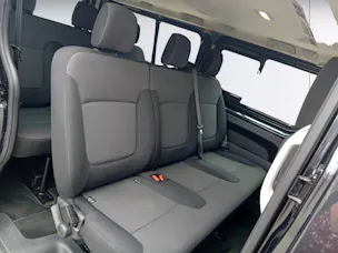 Renault Trafic Grand Passenger 2.0 dCi evolution