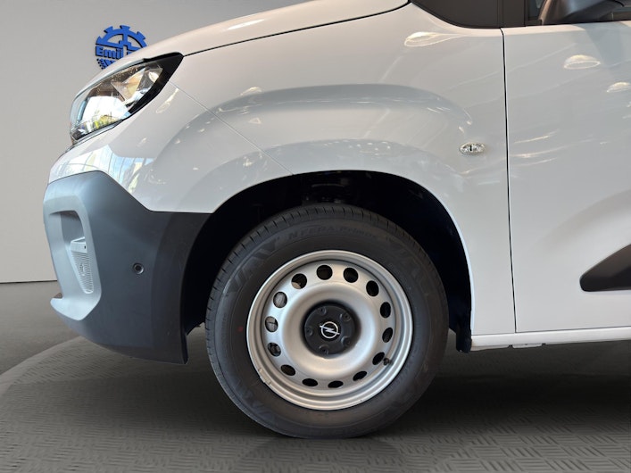 Vehicle image OPEL COMBO