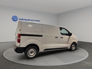 Vehicle image OPEL Vivaro Cargo 2.0 D 144 S/S