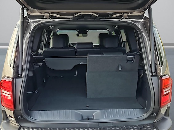 Vehicle image 11 Vehicle image 11