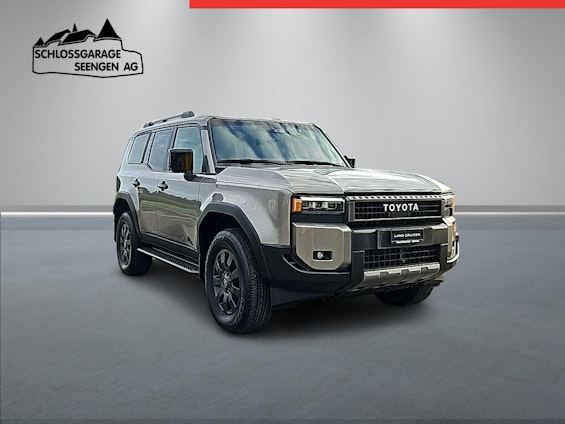 Vehicle image 2 Vehicle image 2