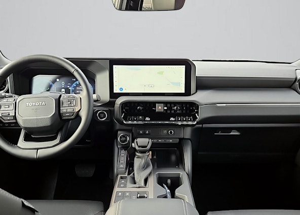 Vehicle image 10 Vehicle image 10