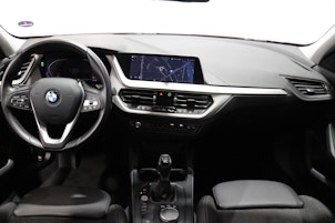 Vehicle image BMW 118i