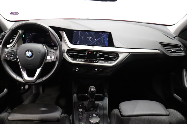 Vehicle image BMW 1 SERIES