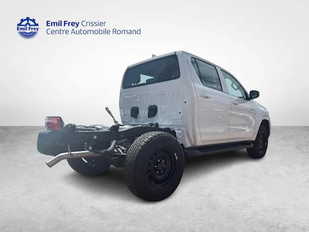 Toyota Hilux Double Cab.-Chassis 2.4 D-4D 150 Comfort