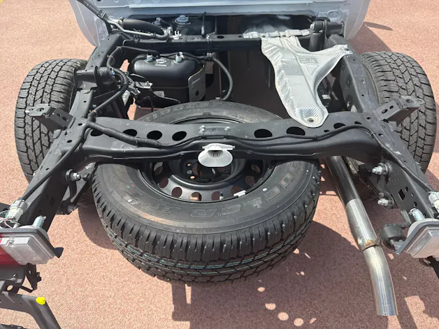 Toyota Hilux Double Cab.-Chassis 2.4 D-4D 150 Comfort