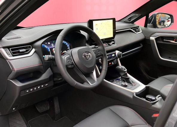 Vehicle image 4 Vehicle image 4