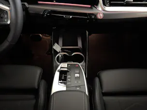 BMW X1 23d xDrive paddles