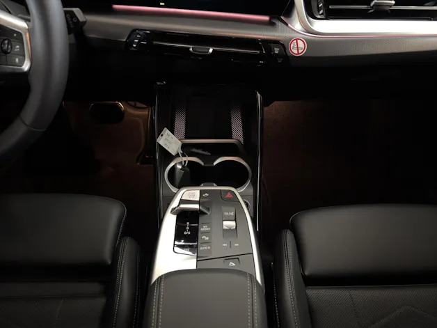 BMW X1 23d xDrive paddles