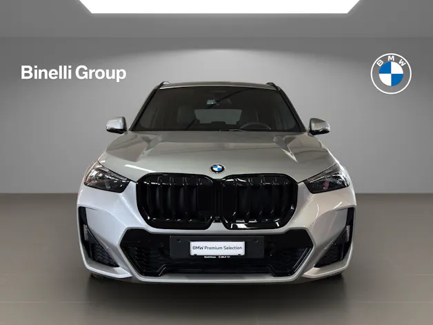 BMW X1 23d xDrive paddles